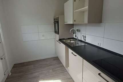 Wohnung Kiel Mettenhof - 3 Zimmer, 82 m&sup2;, 816&euro; | Angebot:26862976