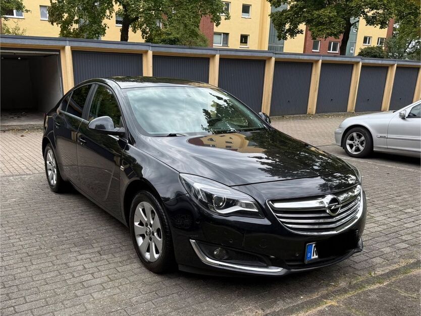 Opel Insignia 179.000 km 7.300 € Rendsburg 24768
