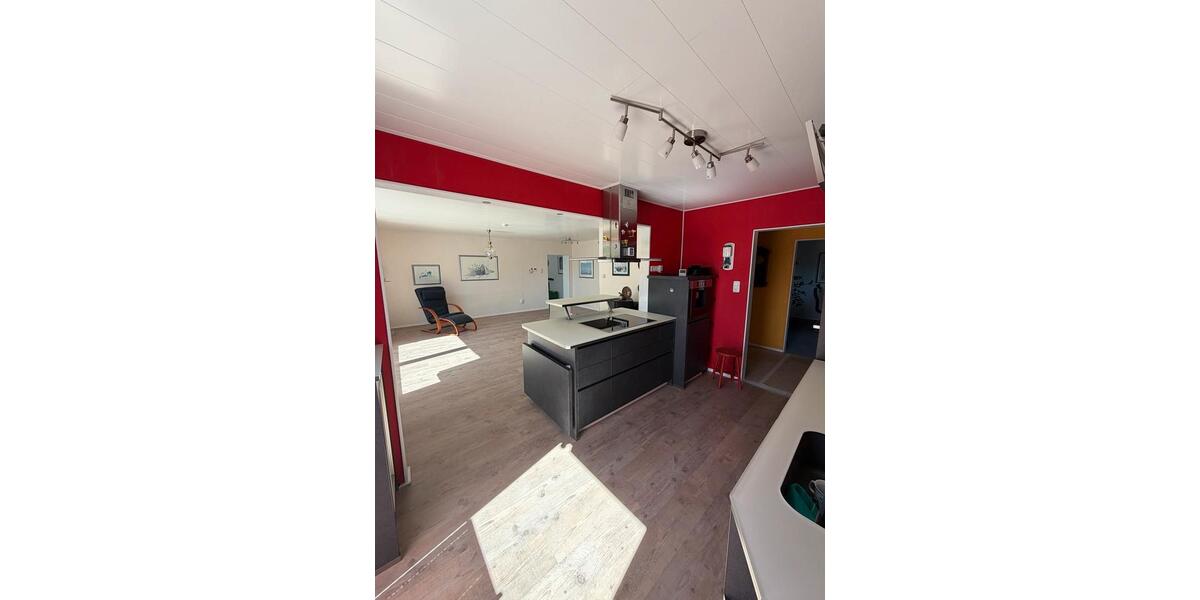 Etagenwohnung Flintbek - 4 Zimmer, 160 m&sup2;, 1.985&euro; | Angebot:26324218