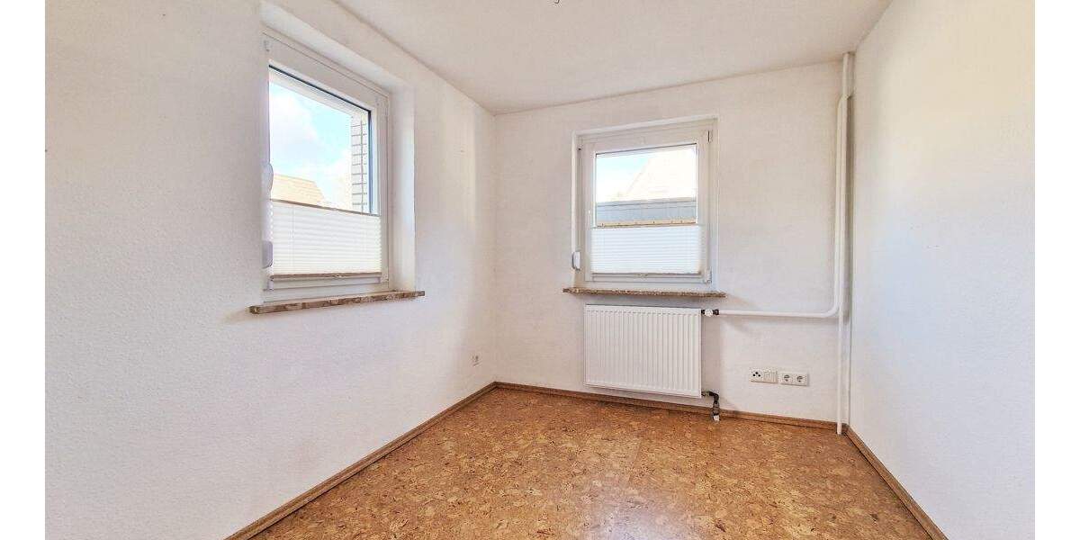 Doppelhaushälfte Neumünster Innenstadt - 4 Zimmer, 89 m&sup2;, 275.000&euro; | Angebot:23977451
