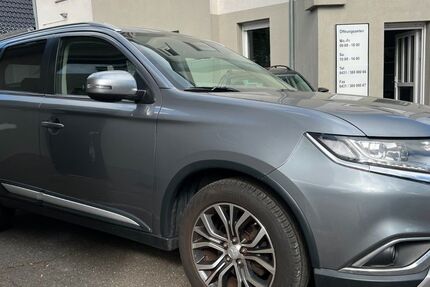 Mitsubishi Outlander 131.000 km 14.444 € Kronshagen 24119