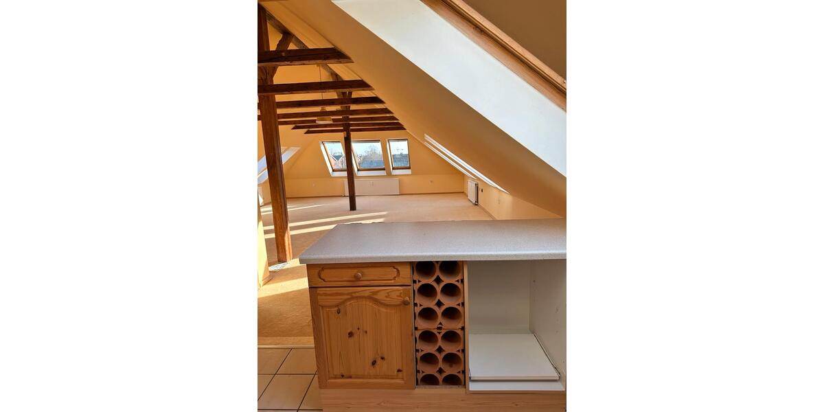 Dachgeschoßwohnung Neumünster - 1 Zimmer, 46 m&sup2;, 620&euro; | Angebot:25171691