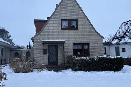 Haus Neumünster Brachenfeld - 6 Zimmer, 120 m&sup2;, 195.000&euro; | Angebot:25070489