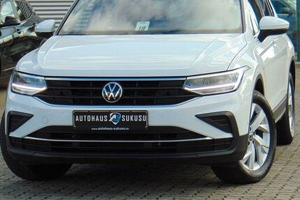 VW Tiguan 72.801 km 25.990 &euro; Neumünster 24537