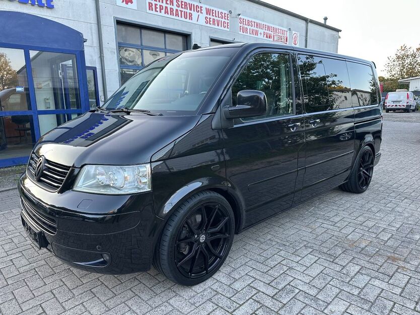 VW T5 Transporter 270.000 km 11.450 € Kiel 24145