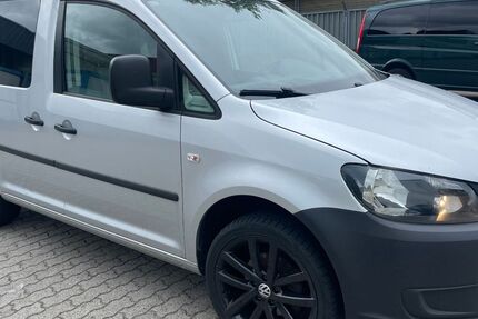 VW Caddy 192.000 km 4.450 &euro; Kiel 24113