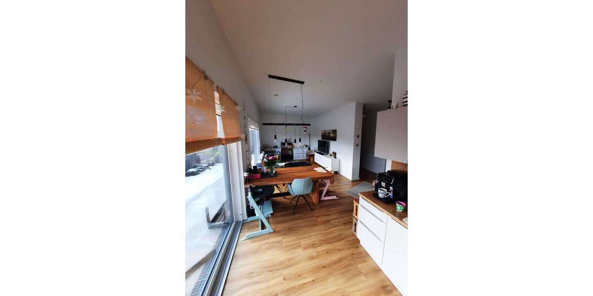 Etagenwohnung Mönkeberg - 3 Zimmer, 89 m&sup2;, 1.250&euro; | Angebot:25161681