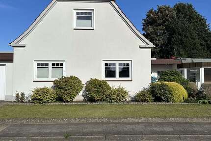 Haus Neumünster Brachenfeld - 8 Zimmer, 209 m&sup2;, 339.000&euro; | Angebot:27340732