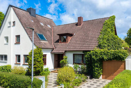 Haus Kiel / Wellingdorf Wellingdorf - 5 Zimmer, 161 m&sup2;, 279.000&euro; | Angebot:26799203