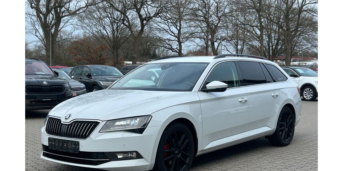 Skoda Superb 277.548 km 8.980 &euro; Neumünster 24537