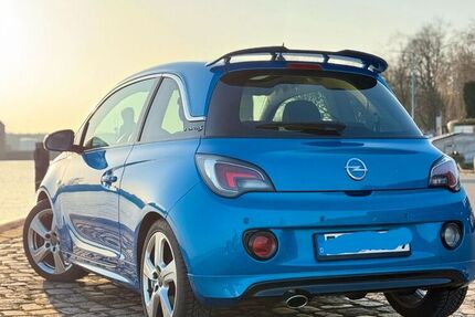 Opel Adam
