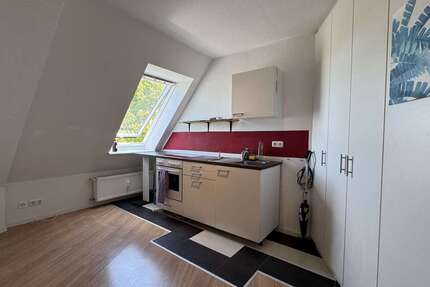 Wohnung zum Mieten in Kiel 390 € 27.48 m²