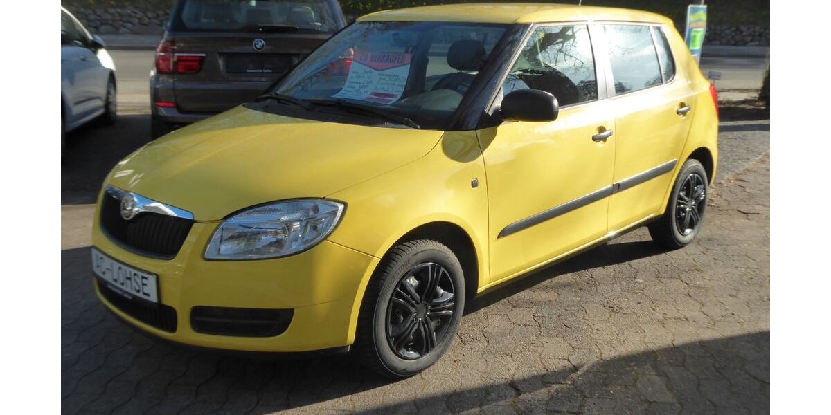 Skoda Fabia 98.000 km 2.999 &euro; Preetz 24211