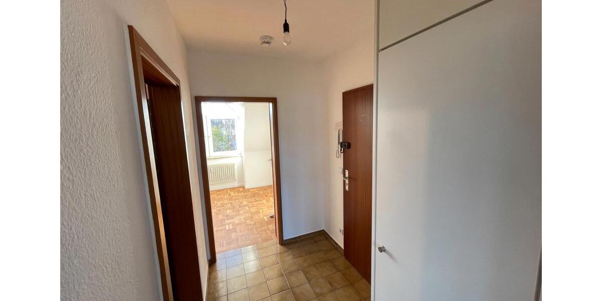 Dachgeschoßwohnung Kiel - 2 Zimmer, 58 m&sup2;, 919&euro; | Angebot:26365086