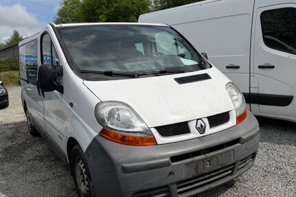 Renault Trafic 196.000 km 2.450 &euro; Kiel 24146