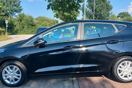 Ford Fiesta 92.400 km 9.999 € Gettorf 24214