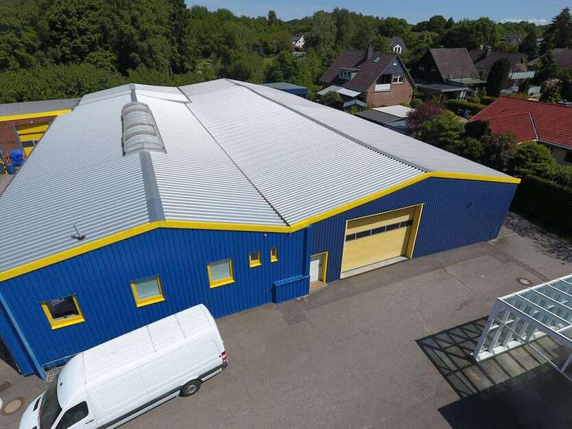 Halle in Kiel 2.880 € 480 m²