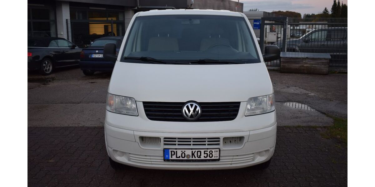 VW T5 Transporter 298.000 km 6.800 € BLUMENTHAL 24241