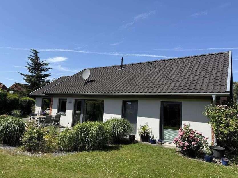 Haus zum Kaufen in Eckernförde 570.000 € 100 m²
