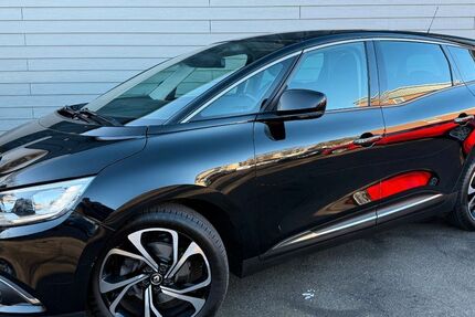 Renault Scenic 117.788 km 11.900 &euro; Neumünster 24536