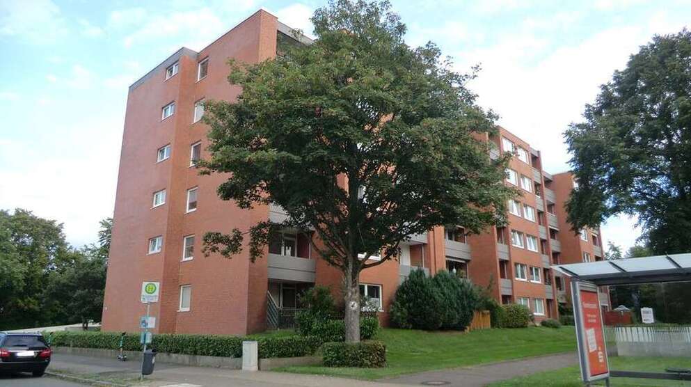 Wohnung zum Kaufen in Neumünster Gadeland 89.000 € 39.56 m²