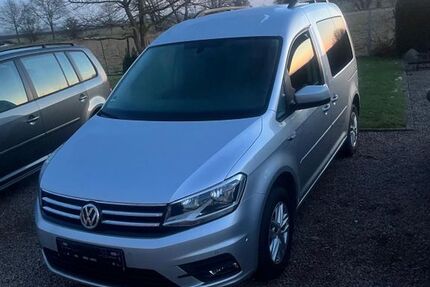 VW Caddy 106.200 km 17.890 &euro; Plön 24306