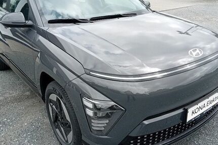 Hyundai KONA 1.531 km 35.900 € Kronshagen 24119