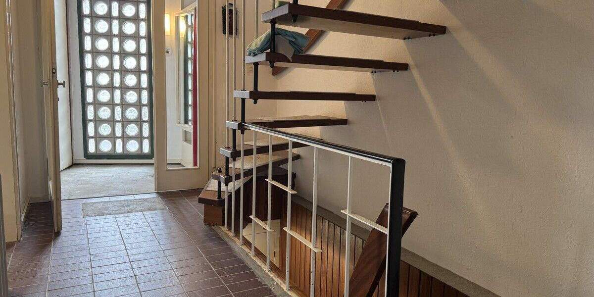 Reihenmittelhaus Kiel Hasseldieksdamm - 4 Zimmer, 103 m&sup2;, 299.000&euro; | Angebot:23935844