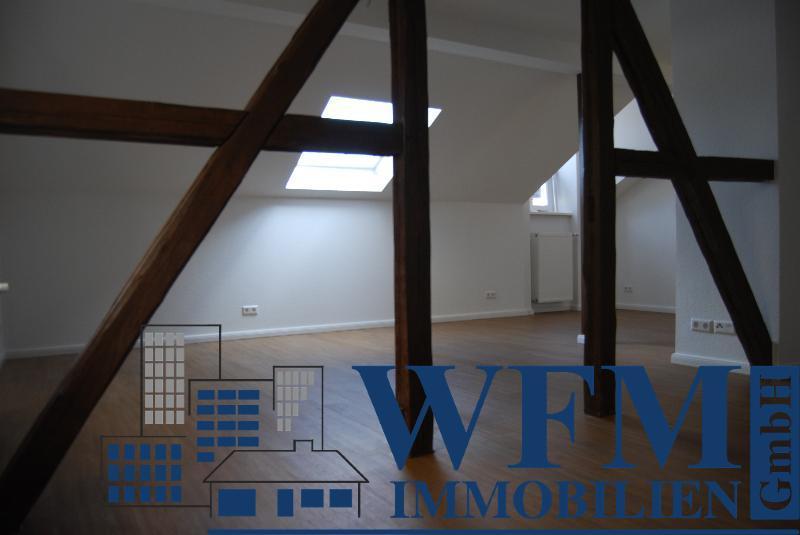 Etagenwohnung Neumünster - 5 Zimmer, 190 m&sup2;, 1.550&euro; | Angebot:26604565