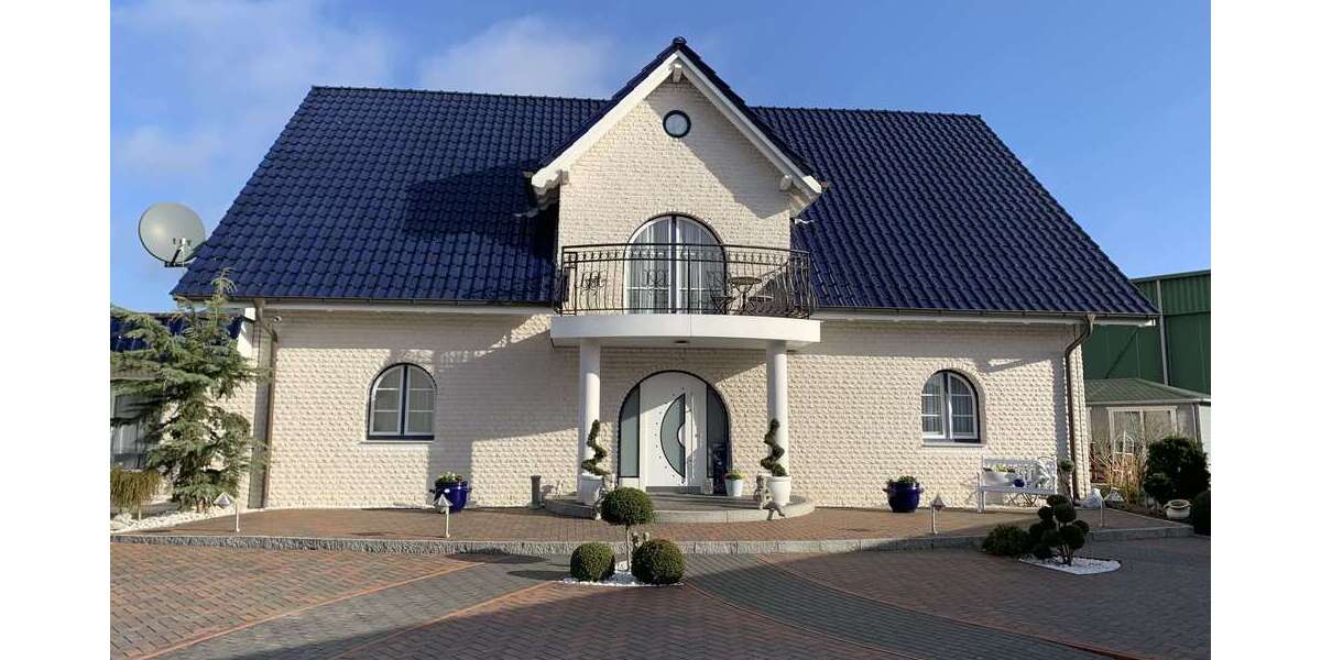 Einfamilienhaus Wankendorf - 10 Zimmer, 430 m&sup2;, 895.000&euro; | Angebot:25637192