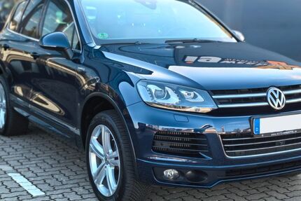 VW Touareg 25.677 km 33.990 &euro; Neumünster 24539