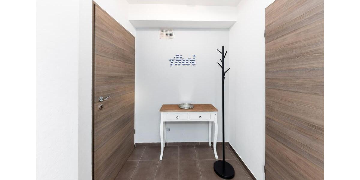 Etagenwohnung Kiel Wik - 1 Zimmer, 37 m&sup2;, 220.000&euro; | Angebot:26877824