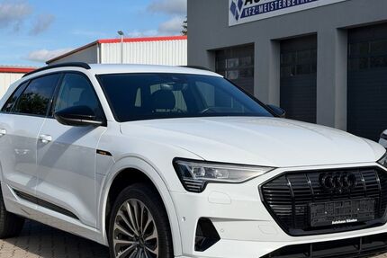 Audi e-tron 38.626 km 33.480 &euro; Neumünster 24537