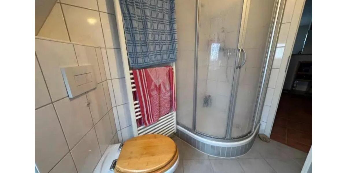 Dachgeschoßwohnung Kiel Meimersdorf - 3 Zimmer, 80 m&sup2;, 920&euro; | Angebot:25638519