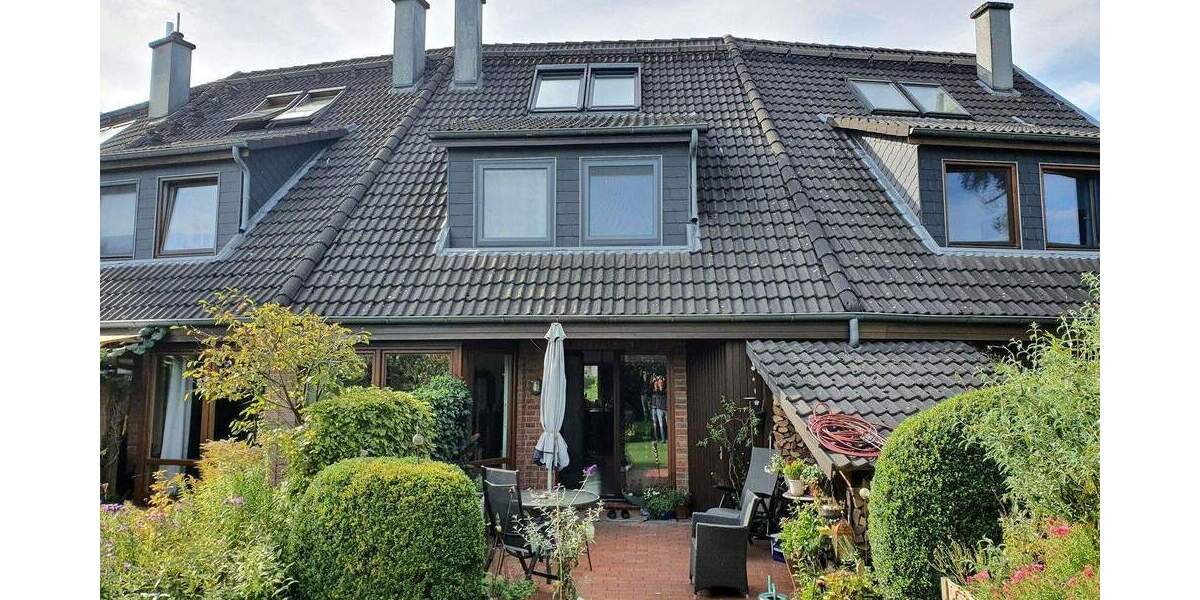 Reihenmittelhaus Neumünster Einfeld - 6 Zimmer, 167 m&sup2;, 435.000&euro; | Angebot:25782131