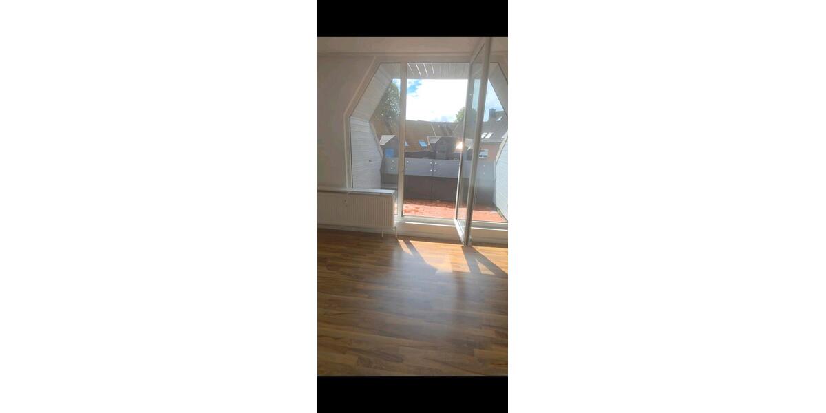 Dachgeschoßwohnung Büdelsdorf - 2 Zimmer, 45 m&sup2;, 129.500&euro; | Angebot:27267907