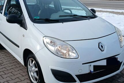 Renault Twingo 240.000 km 999 &euro; Kiel 24109