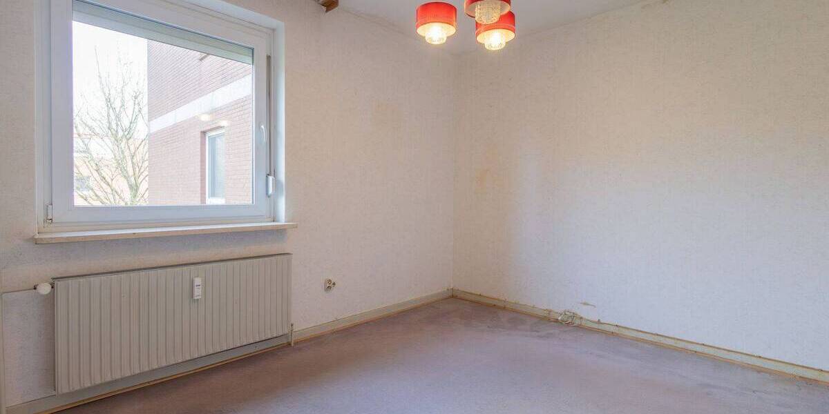 Etagenwohnung Büdelsdorf - 4 Zimmer, 102 m&sup2;, 174.000&euro; | Angebot:26343610