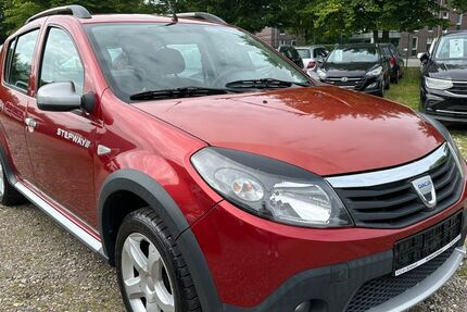 Dacia Sandero 164.000 km 3.999 &euro; Kiel 24145
