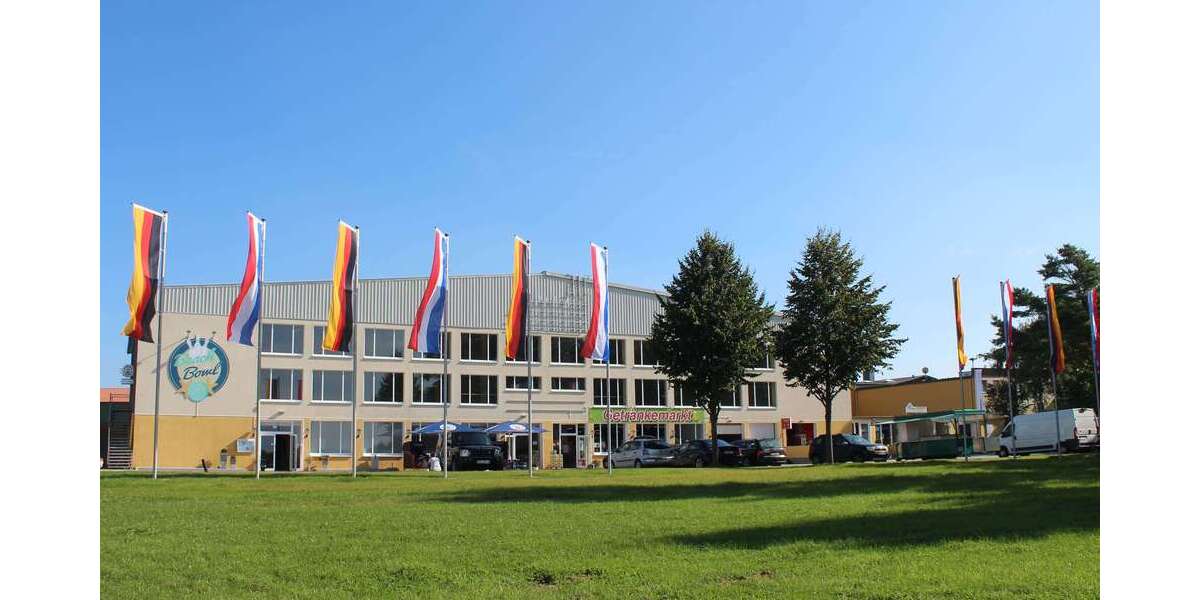 Halle in Höhndorf 1.018 € 250 m² zimmer