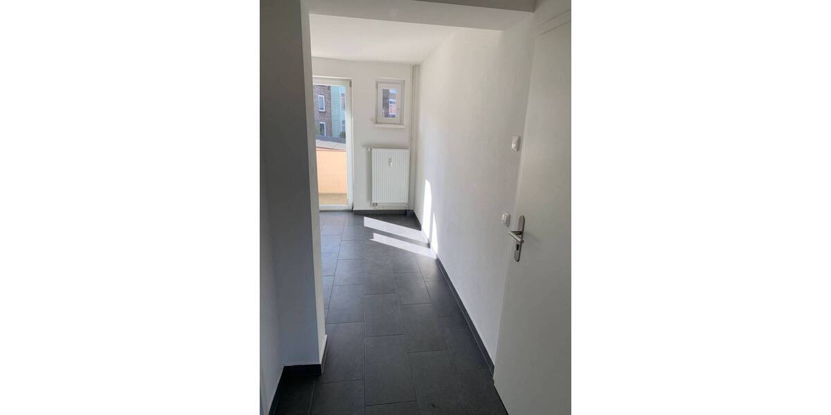 Etagenwohnung Kiel Schreventeich - 3 Zimmer, 90 m&sup2;, 380.000&euro; | Angebot:25698192