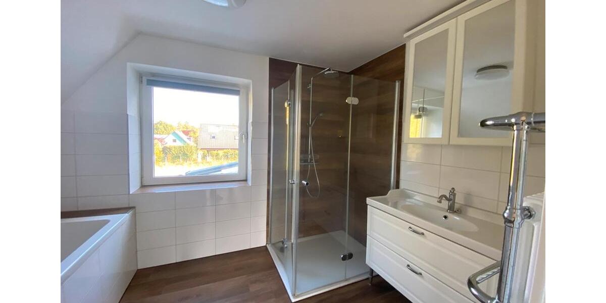 Doppelhaushälfte Eckernförde - 5 Zimmer, 168 m&sup2;, 2.000&euro; | Angebot:25264346