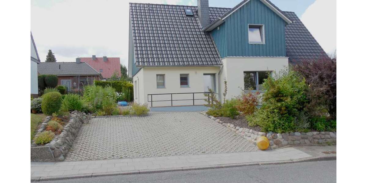 Haus zum Kaufen in Laboe 455.000 € 131 m² 5 zimmer