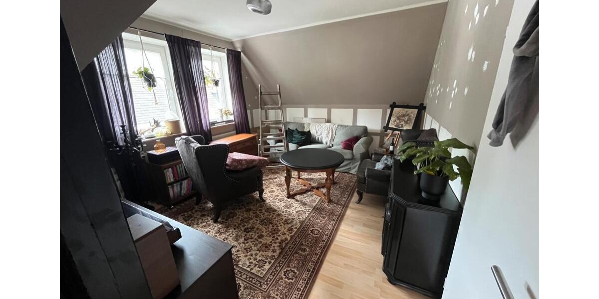 Dachgeschoßwohnung Tasdorf - 2 Zimmer, 44 m&sup2;, 396&euro; | Angebot:26544552