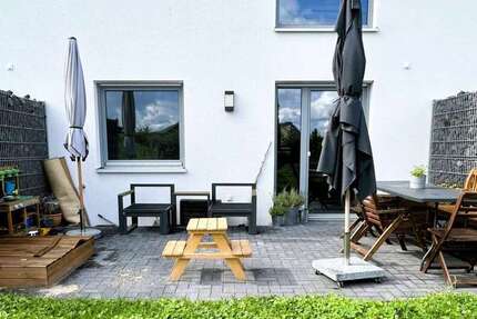 Haus zum Mieten in Wachtberg 1.780 € 143 m²