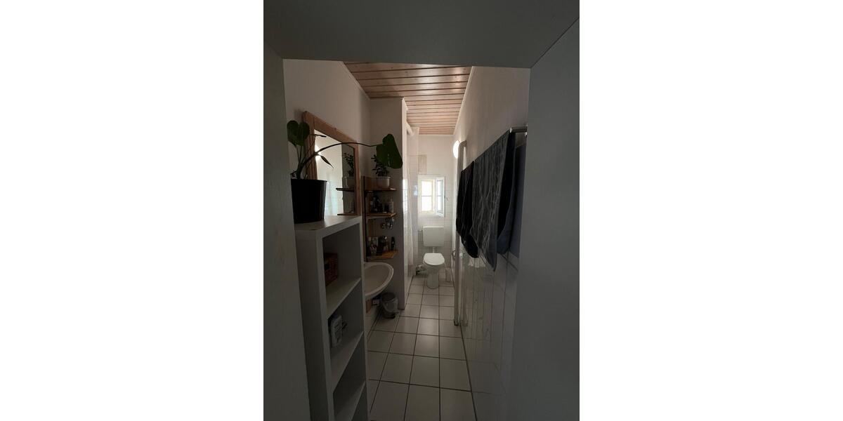 Etagenwohnung Kiel Gaarden-Ost - 3 Zimmer, 80 m&sup2;, 1.015&euro; | Angebot:24473480