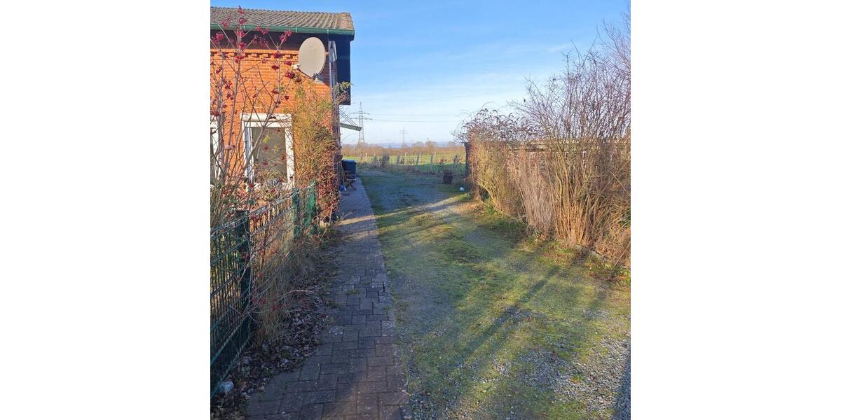 Ruhige 4-Zimmer-Wohnung (116 m²) mit Garten, 2 Min zum Kanal 4 zimmer