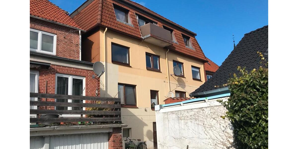 Dachgeschoßwohnung Lütjenburg - 4 Zimmer, 95 m&sup2;, 1.080&euro; | Angebot:26112448