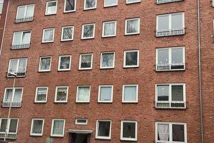 Wohnung Kiel Gaarden-Ost - 2 Zimmer, 43 m&sup2;, 461&euro; | Angebot:26441074
