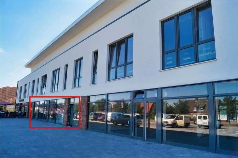 Einzelhandel in Wankendorf 427.500 € 205 m²